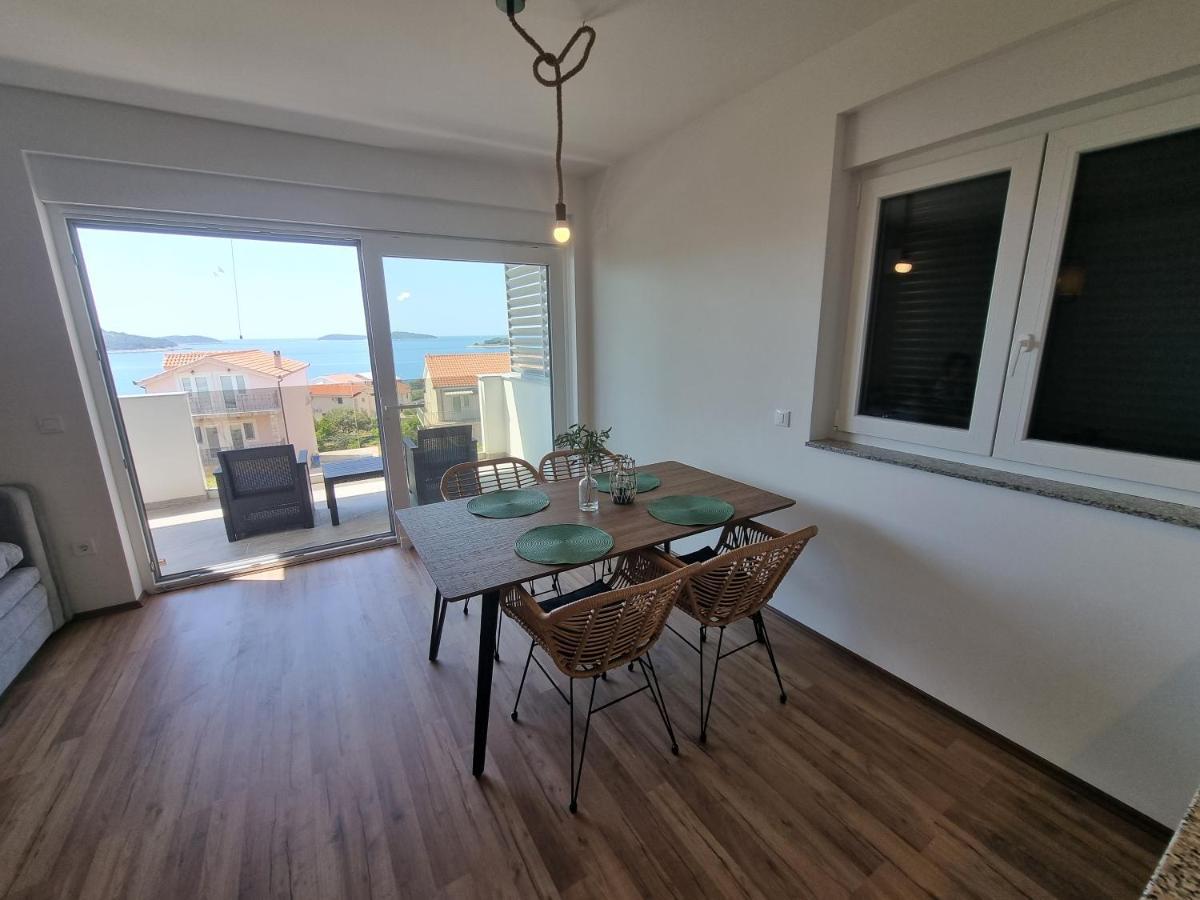 Sea View Apartment Rogoznica  Ngoại thất bức ảnh